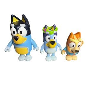 Set Of 3 Disney Kids Plastic Figure Toys | Bluey w/ Flower Crown, Dad‎ & Bingo